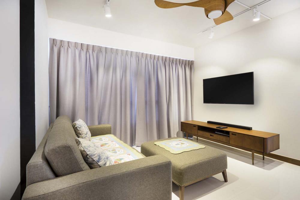 BLK 116A Jalan Tenteram_LivingRoom_03.jpg