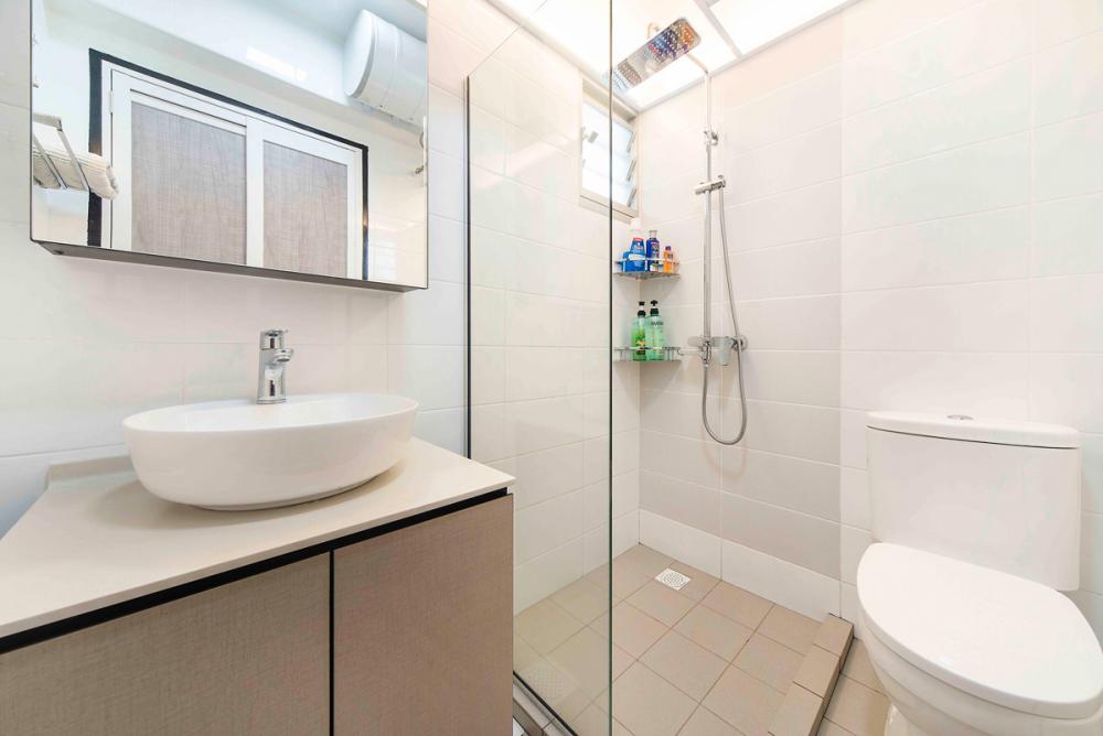 BLK-117A-JalanTenteram_Bathroom_01.jpg