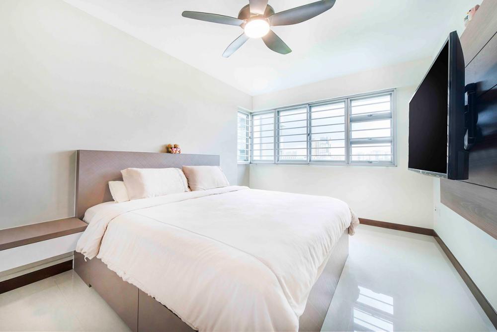 BLK-117A-JalanTenteram_Bedroom_01.jpg