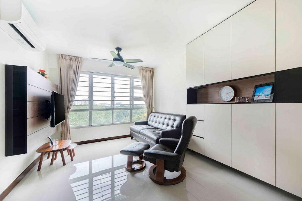 BLK-117A-JalanTenteram_LivingRoom_01.jpg