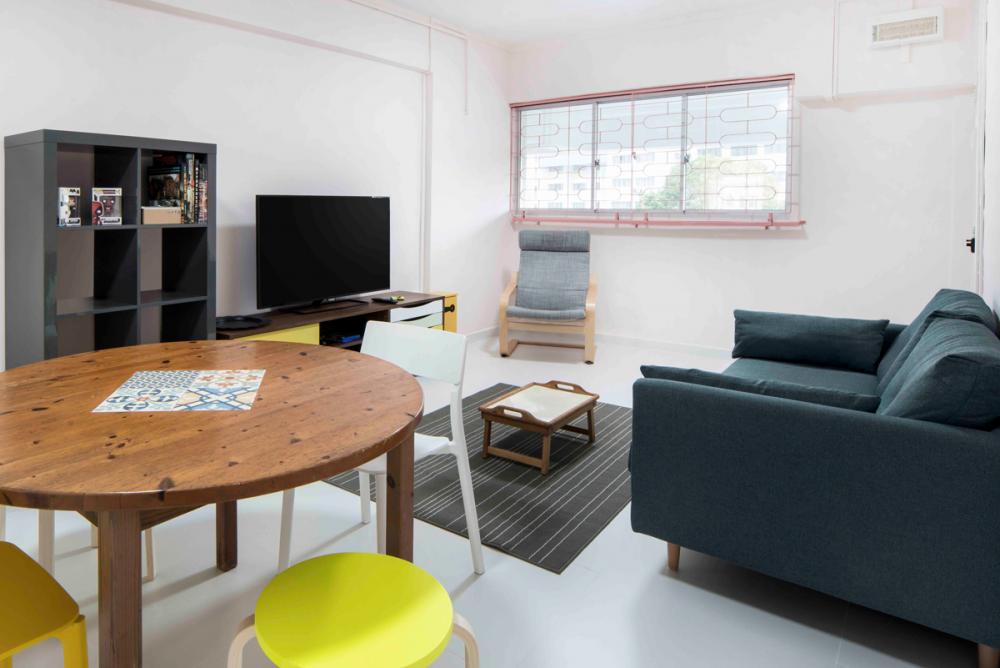 BLK-271-TampinesStreet21_LivingRoom_02.jpg