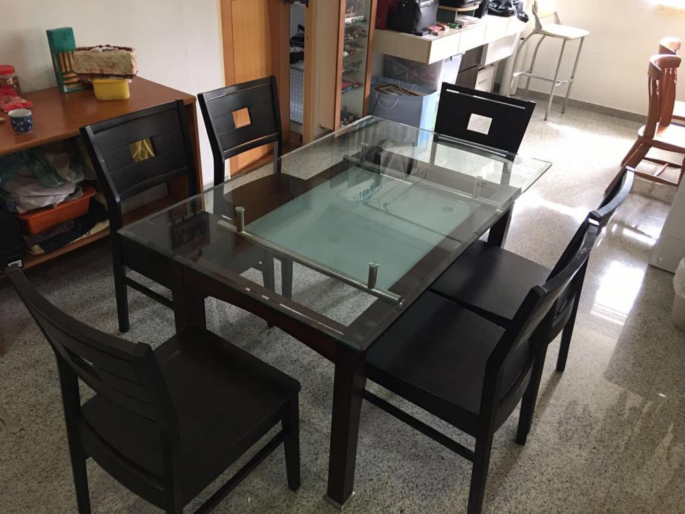 dining_table.jpeg
