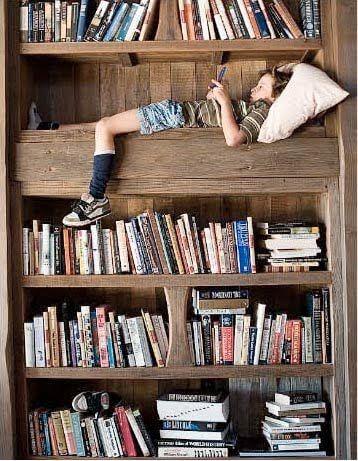small-room-ideas_loft-bed_small-room-interior-design_bookshelf-bunk-bed.jpg.6935f2405d1b051e0f32a576c5f3cc76.jpg