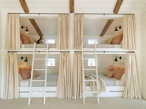 small-room-ideas_loft-bed_small-room-interior-design_traditional-bunk-bed.jpg.f7eca0eaf6d963a6a0fbbdd562f275ae.jpg