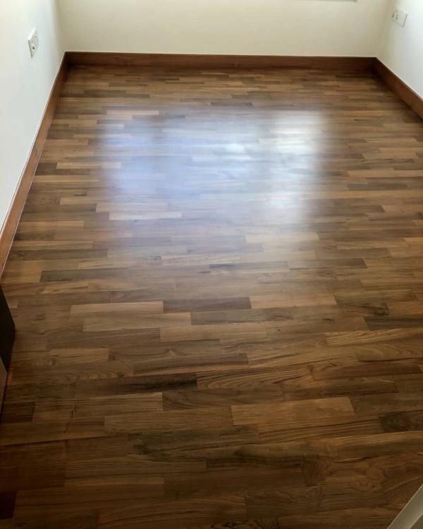 1246793150_revarnishandsandparquestflooring4-afterdry.jpg.6d3b6c0b5113048333b730673ba8d1c5.jpg