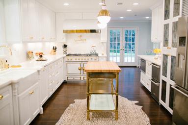 image for 4 Ways To Create A Chic White Kitchen